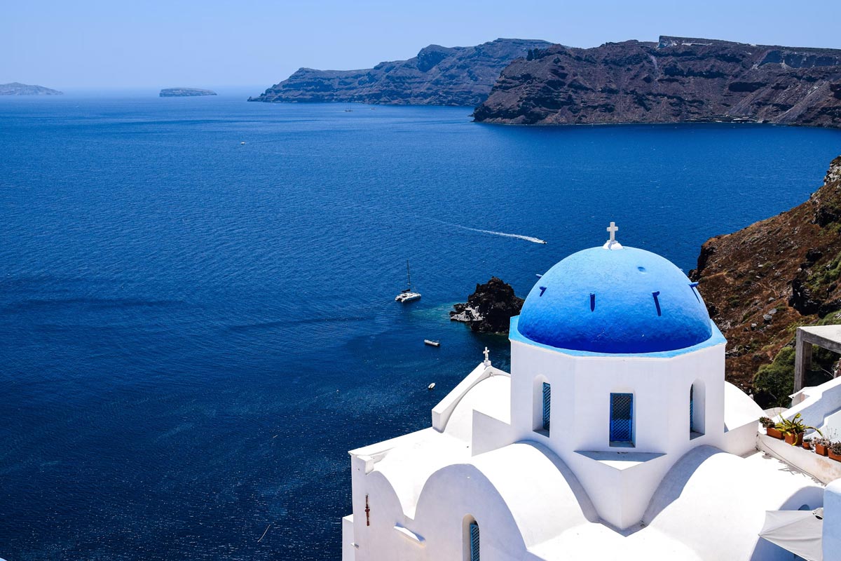 santorini.jpg